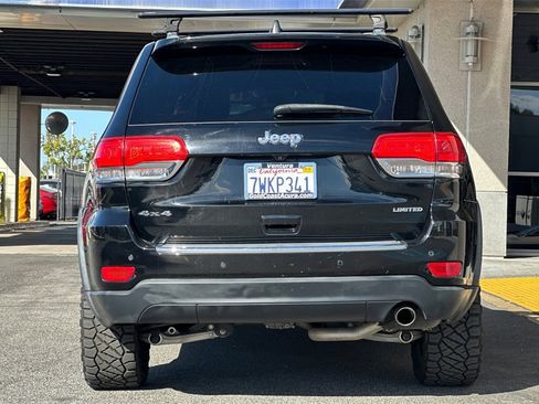 Used 2017 Jeep Grand Cherokee Limited image 5