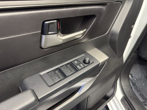 Used 2025 Toyota Tundra SR5 image 12