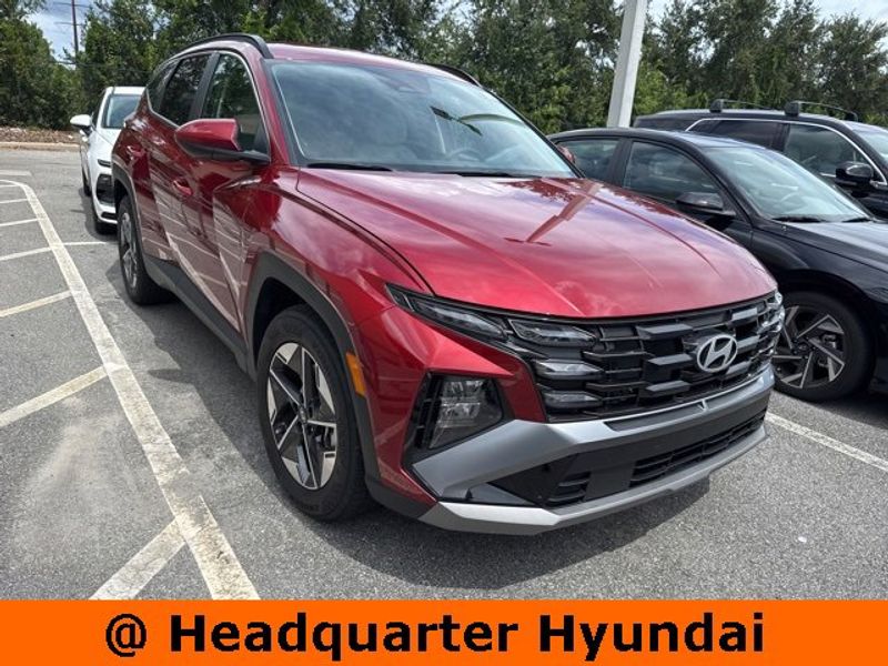 Certified 2025 Hyundai Tucson SEL image 1