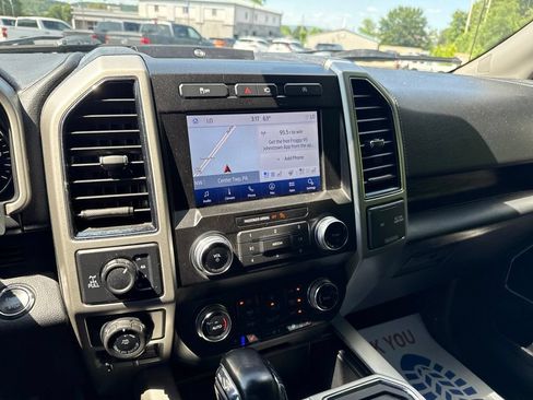 Used 2020 Ford F150 Lariat w/ Equipment Group 502A Luxury AWD/4WD image 21