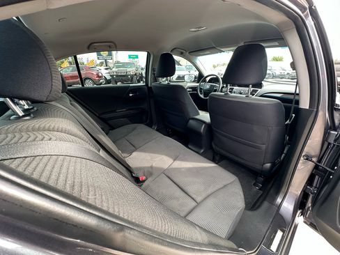 Used 2017 Honda Accord LX image 15