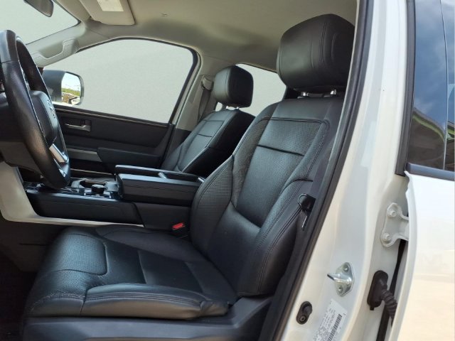 Used 2022 Toyota Tundra SR5 w/ SR5 Premium Package AWD/4WD image 12