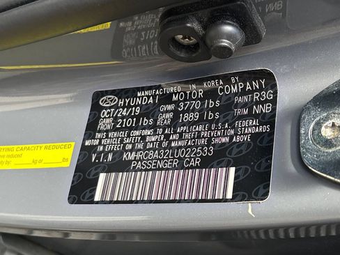 Used 2020 Hyundai Venue SEL FWD image 27