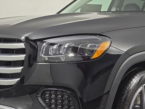 New 2026 Mercedes-Benz GLS 450 4MATIC image 12