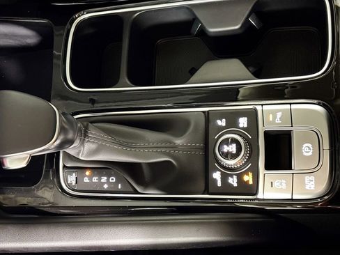 New 2025 Kia Telluride S image 18