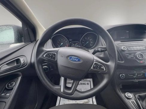Used 2015 Ford Focus S FWD image 10