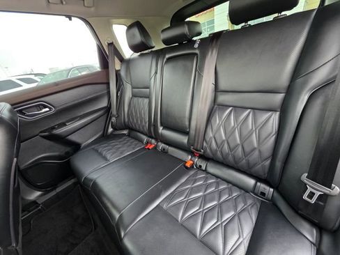 Used 2022 Nissan Rogue Platinum w/ Head-Up Display Package image 12