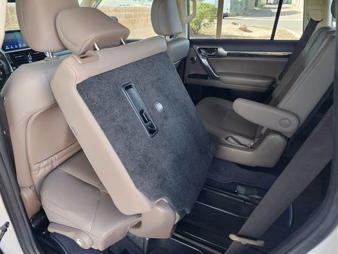 Used 2023 Lexus GX 460 Premium image 82