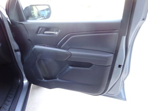 New 2026 GMC Canyon Elevation w/ Convenience Package RWD image 28