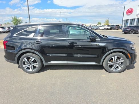 Used 2022 Kia Sorento EX AWD/4WD image 6
