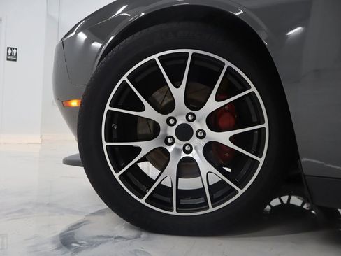Used 2019 Dodge Challenger R/T Scat Pack RWD image 8