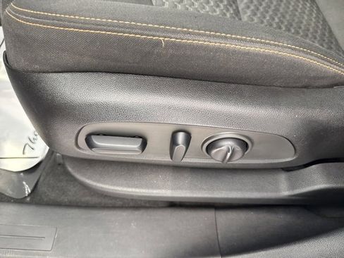 Used 2019 GMC Terrain SLE w/ Driver Convenience Package image 15