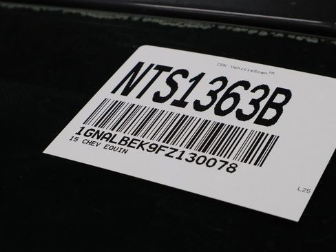 Used 2015 Chevrolet Equinox LT w/ Driver Convenience Package image 34