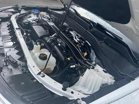 Used 2020 Ford Explorer Platinum image 45