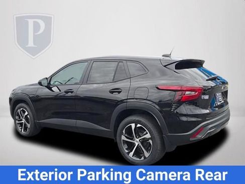 New 2026 Chevrolet Trax RS w/ Driver Confidence Package FWD image 10