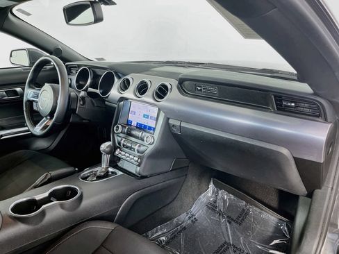Used 2020 Ford Mustang Coupe w/ Equipment Group 101A RWD image 29