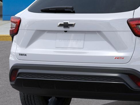 New 2026 Chevrolet Trax RS w/ Driver Confidence Package image 14