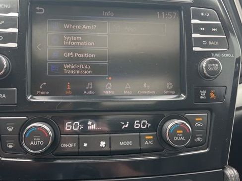 Used 2020 Nissan Maxima 3.5 SL w/ Floor Mat Group FWD image 48