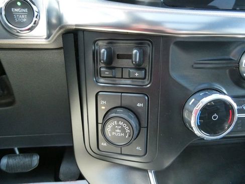 Used 2023 Ford F150 Raptor AWD/4WD image 30