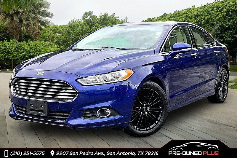 Used 2014 Ford Fusion SE w/ Equipment Group 202A FWD image 1