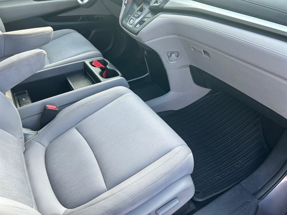 Used 2019 Honda Odyssey LX image 32