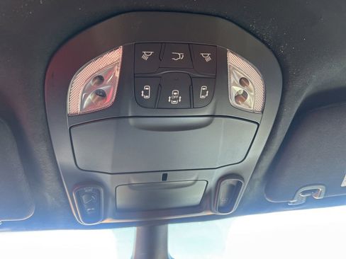 New 2026 Chrysler Pacifica Pinnacle w/ Trailer Tow Group image 17