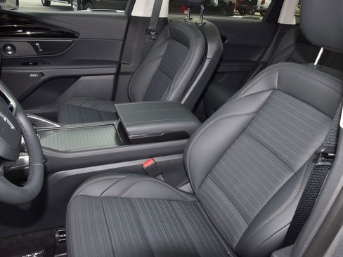 New 2026 Lincoln Nautilus Reserve AWD/4WD image 63