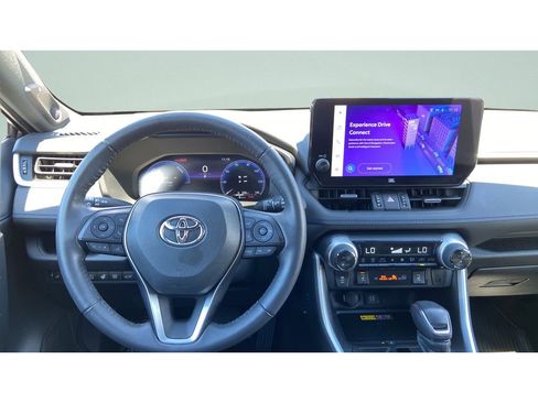 Used 2023 Toyota RAV4 XSE AWD/4WD image 9