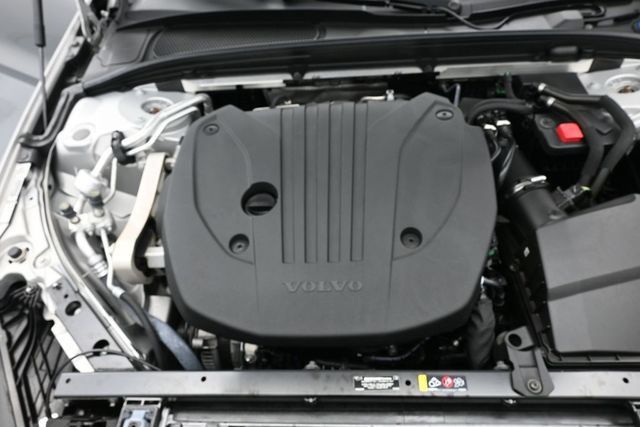 Used 2023 Volvo S60 B5 Core w/ Climate Package FWD image 31