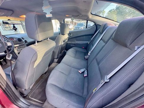 Used 2004 Pontiac Grand Prix GT w/ Drivers Package image 19