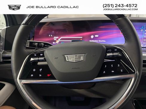 New 2026 Cadillac Escalade IQ Luxury 1 w/ LPO, Floor Liner Package image 29