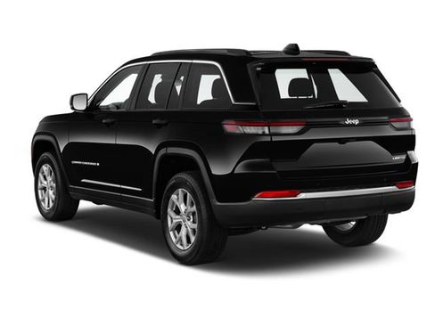 Used 2024 Jeep Grand Cherokee Limited w/ Luxury Tech Group II AWD/4WD image 2