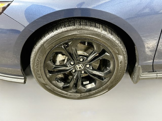 Certified 2025 Honda Accord SE image 13