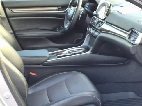 Used 2022 Honda Accord Sport image 22