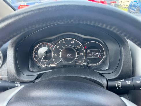 Used 2016 Nissan Versa Note SV w/ SV Appearance Package FWD image 12