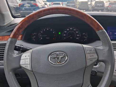 Used 2007 Toyota Avalon Limited FWD image 12