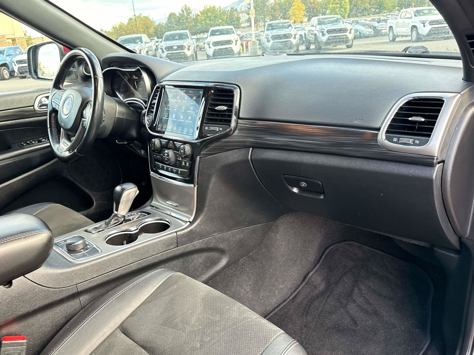 Used 2022 Jeep Grand Cherokee Laredo X AWD/4WD image 18