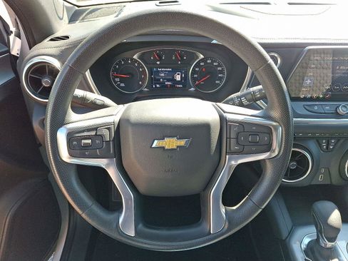 Used 2022 Chevrolet Blazer LT image 18