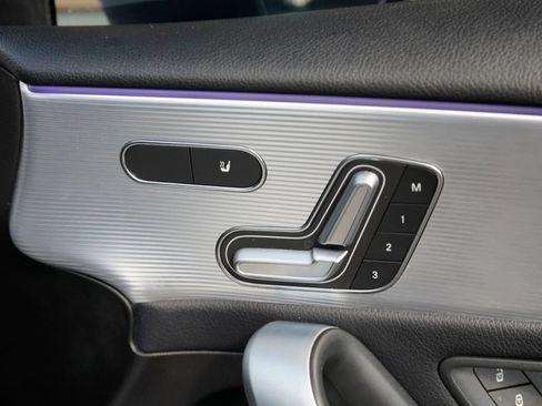 Used 2020 Mercedes-Benz A 220 image 36