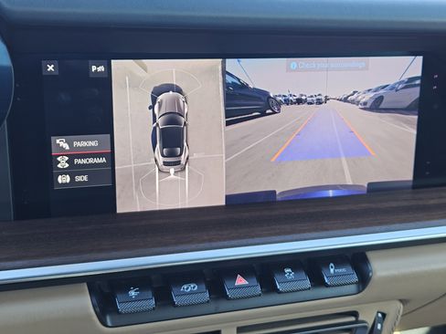 Used 2021 Porsche 911 Turbo S image 18