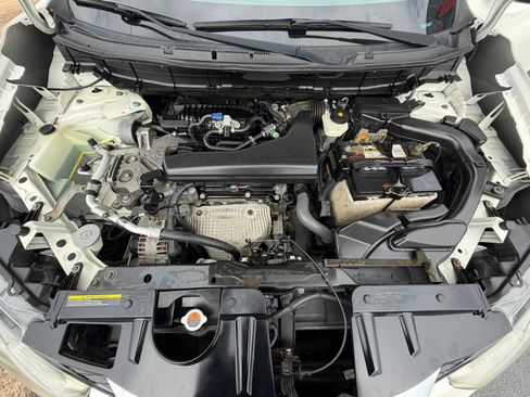 Used 2015 Nissan Rogue SV AWD/4WD image 26