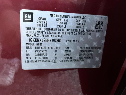 Used 2017 GMC Acadia Denali AWD/4WD image 29