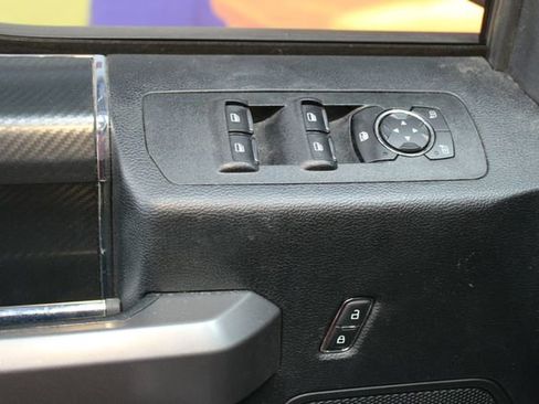 Used 2019 Ford F150 XLT w/ Equipment Group 302A Luxury image 14