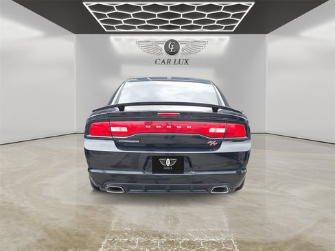 Used 2014 Dodge Charger R/T image 4