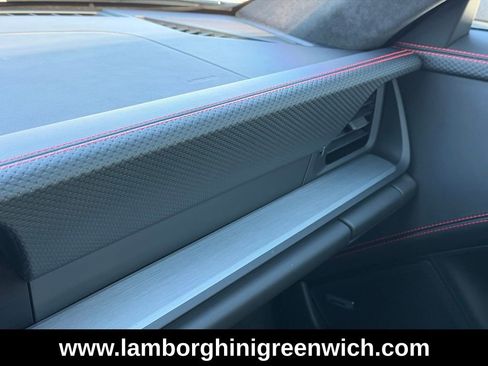 Used 2024 Porsche 911 GT3 image 32