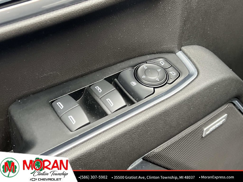 Certified 2024 Chevrolet Silverado 1500 RST AWD/4WD image 17
