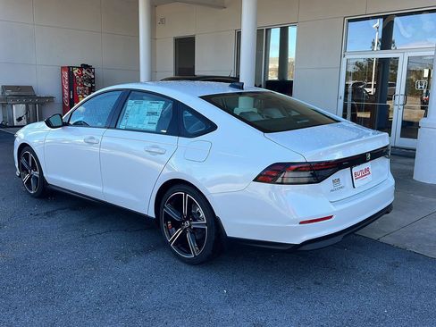 New 2026 Honda Accord SE image 4