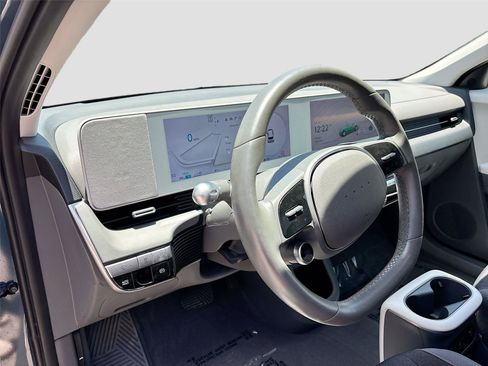 Used 2024 Hyundai Ioniq 5 SEL RWD image 9