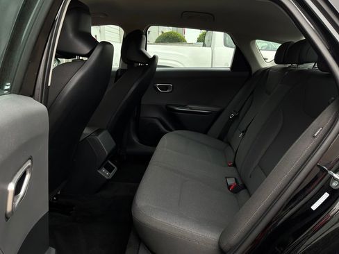 Used 2025 Kia K4 FWD image 11