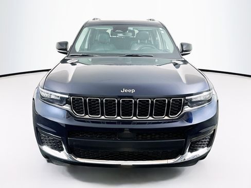 Used 2023 Jeep Grand Cherokee L Limited w/ Trailer Tow Group (B) RWD image 2